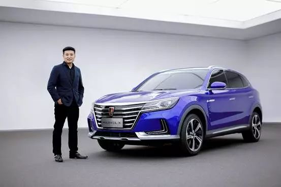 特斯拉安全功能拯救司乘_特斯拉汽车:安全与智能的完美融合_特斯拉融合完美智能汽车安全吗