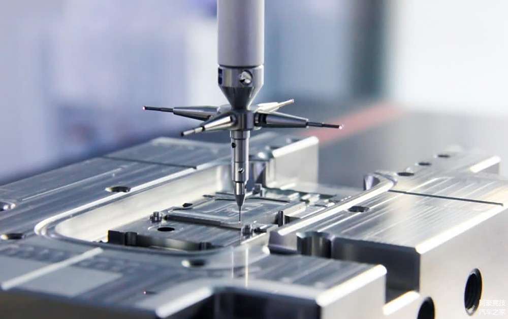 宝马汽车产品市场竞争分析_宝马汽车竞争策略制定_激烈市场竞争中,宝马汽车安全性的价值