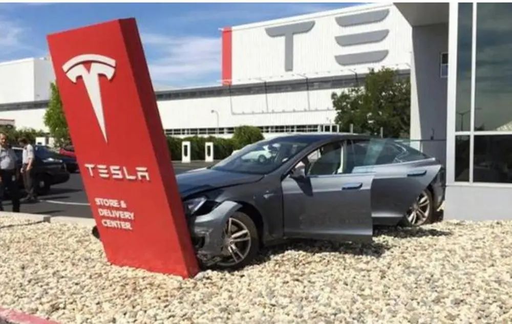 特斯拉的安全培训与认知提升_特斯拉培训心得_特斯拉安全考试题