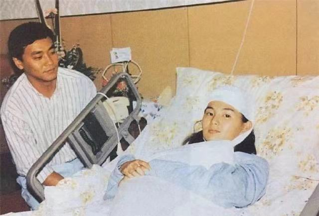 关之琳的往事_关之琳轶事故事生活小说阅读_关之琳的生活轶事与小故事