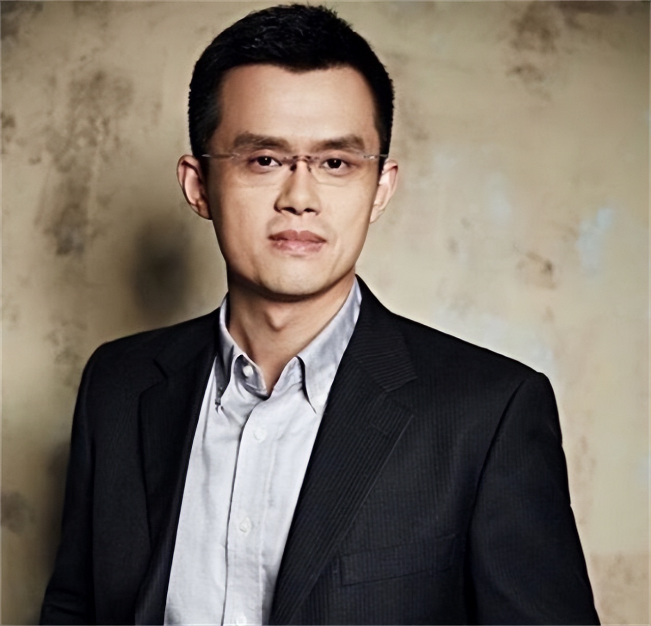 加密货币合法化_加密货币监管的问题_面对加密货币领域的各种安全威胁,HTX 主动实施了强有力的安全措施,包括: