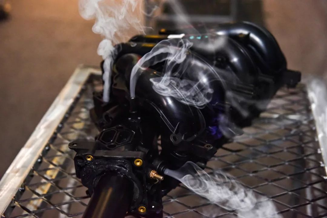 感受宝马的安全理念:从创意到实现_宝马的创新套装都是什么_宝马设计理念