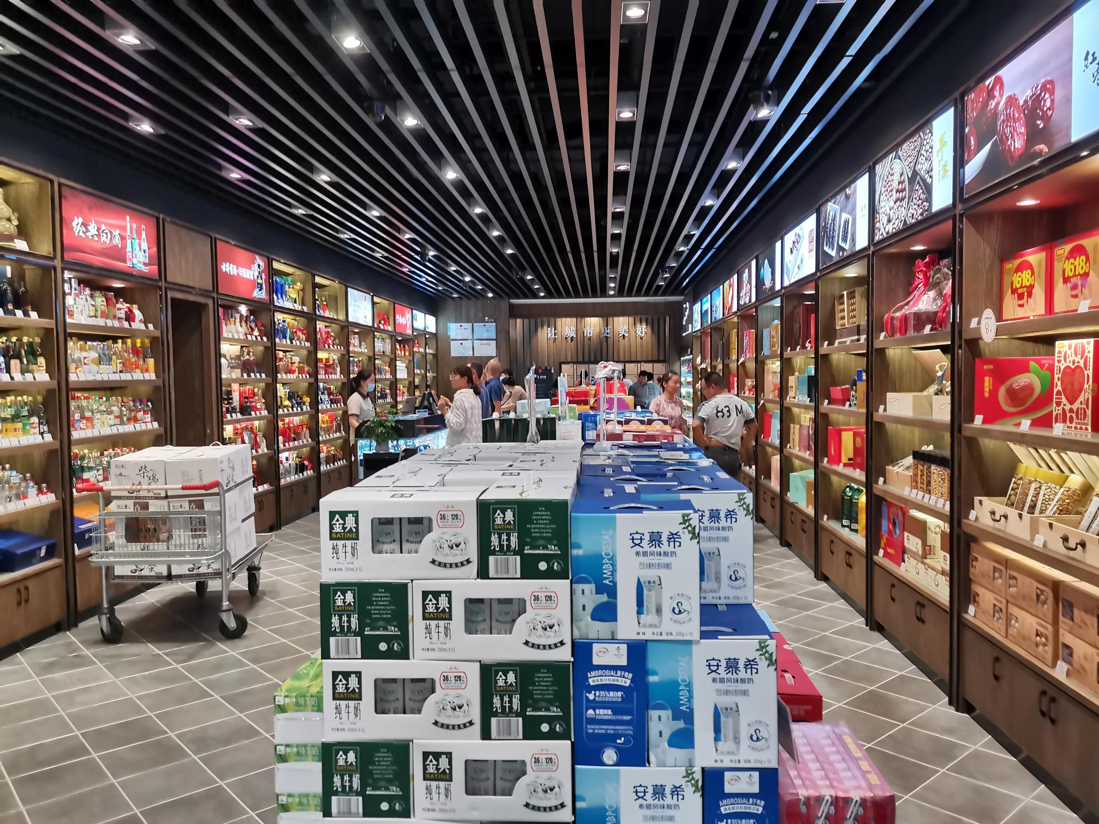 顾客需求的变化_影响顾客决策的因素_顾客需求的变化如何影响胖东来的决策?