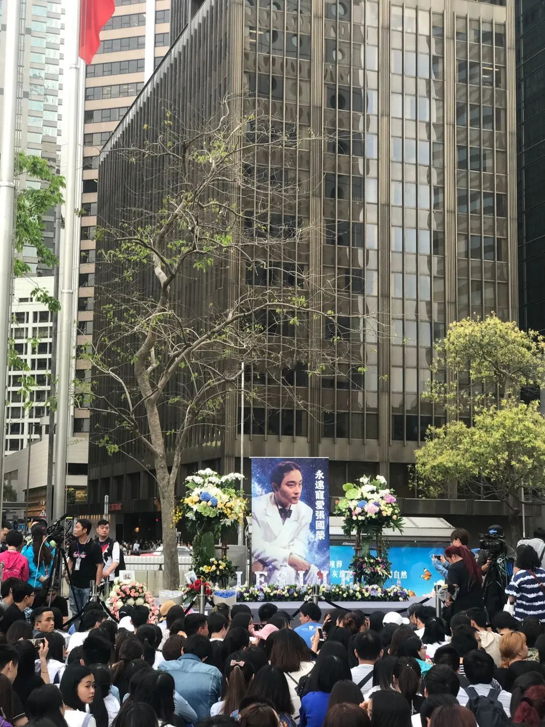 张国荣的继承人_张国荣有后人吗_张国荣对后辈艺人的影响