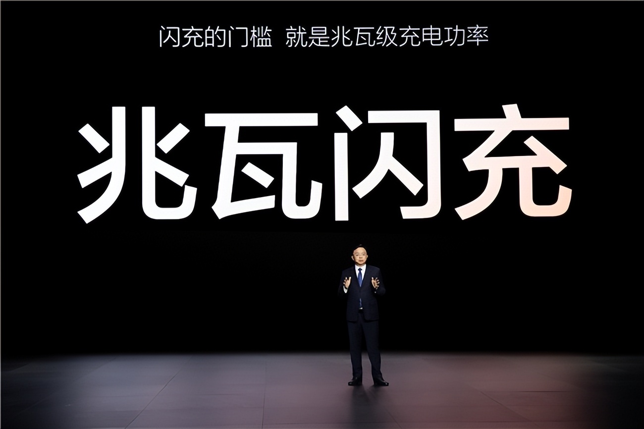 在创新与问题之间:电动车的技术进步_步进电机新能源汽车应用_基于步进电机的智能小车设计