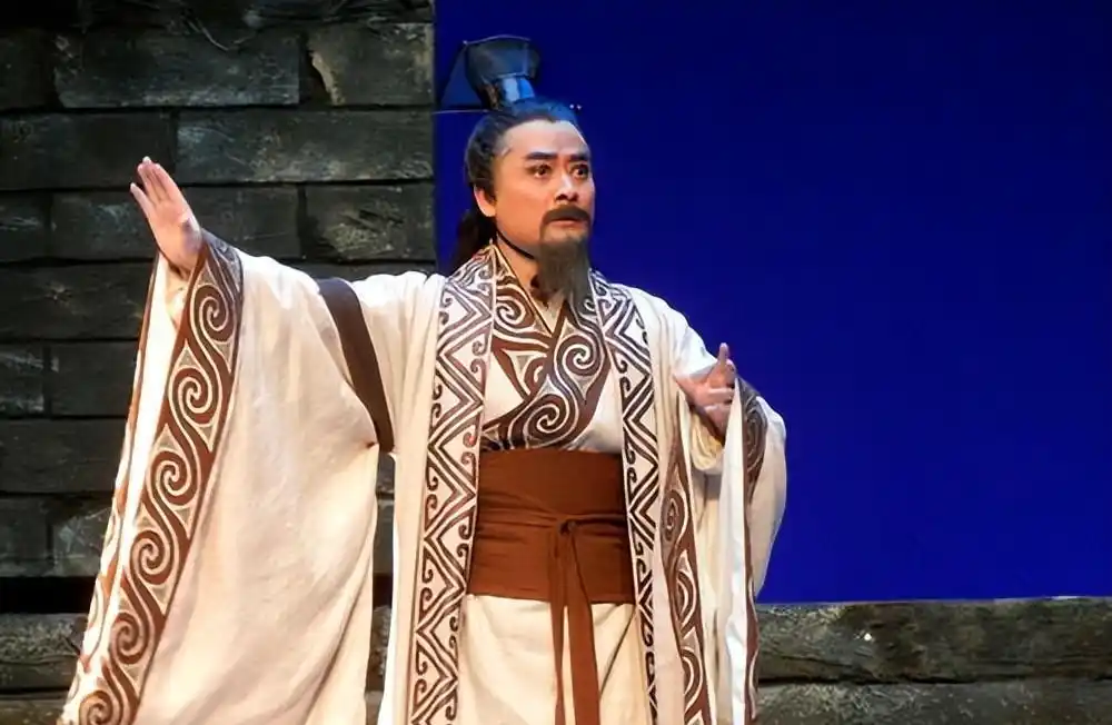 中国政治制度改革难在哪里_萧何的政治改革与制度建设_政治制度改革重点