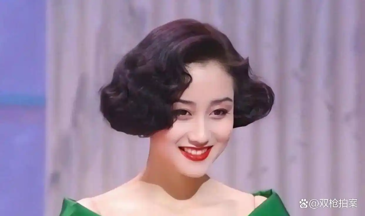 利智的生活故事与成长历程_利智的生活故事与成长历程_利智的生活故事与成长历程