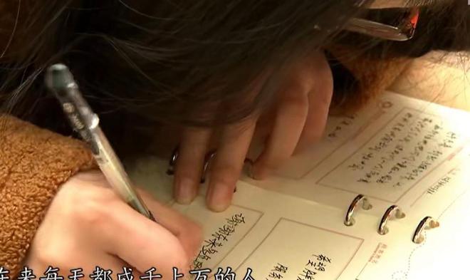 胖东来:始终把顾客放在第一位_胖东来:始终把顾客放在第一位_胖东来:始终把顾客放在第一位