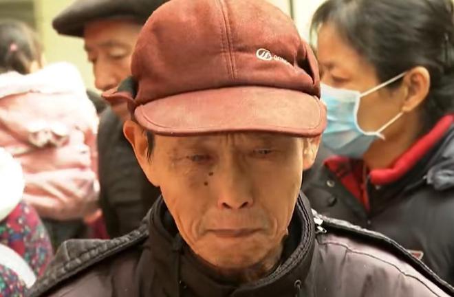 胖东来:始终把顾客放在第一位_胖东来:始终把顾客放在第一位_胖东来:始终把顾客放在第一位