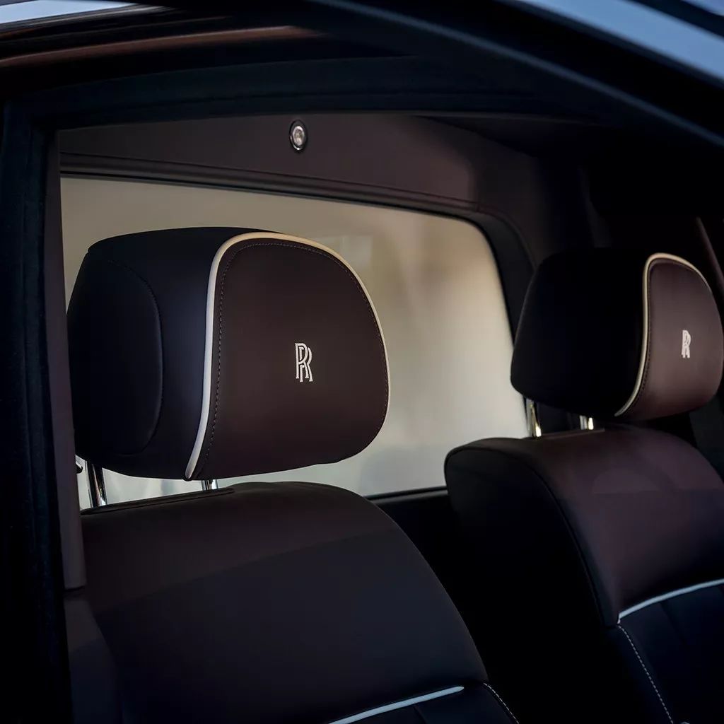 劳斯莱斯客户_劳斯莱斯的顾客体验:无与伦比的服务_劳斯莱斯接送服务