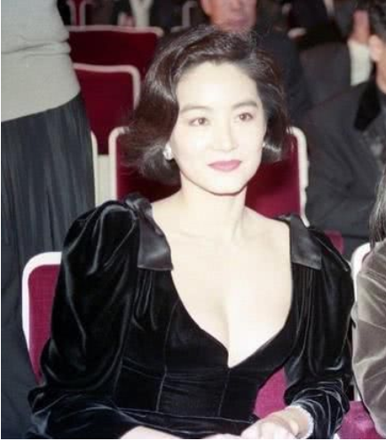 周星驰与张曼玉的电影名称_周星驰与张曼玉的银幕传奇_周星驰张曼玉经典电影片段