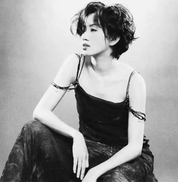 周星驰与张曼玉的电影名称_周星驰张曼玉经典电影片段_周星驰与张曼玉的银幕传奇