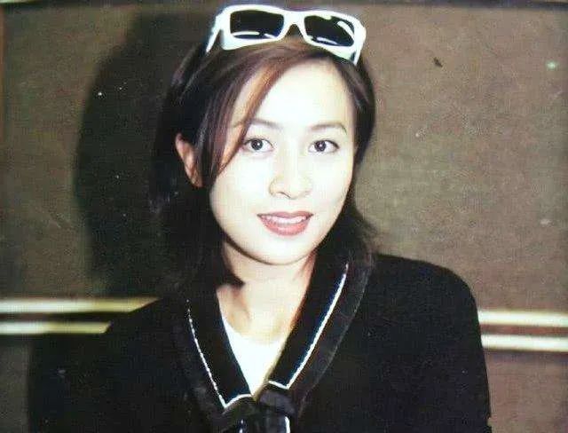 周星驰张曼玉经典电影片段_周星驰与张曼玉的电影名称_周星驰与张曼玉的银幕传奇