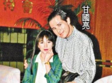 周星驰与张曼玉的银幕传奇_周星驰张曼玉经典电影片段_周星驰银幕传奇张曼玉是谁