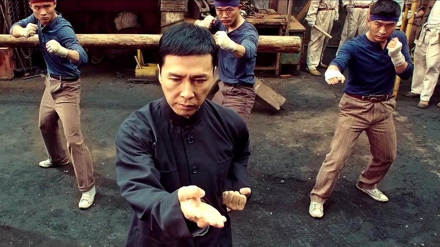 甄子丹的影视作品中的英雄形象_英雄里甄子丹演的谁_电影英雄中甄子丹饰演的角色是