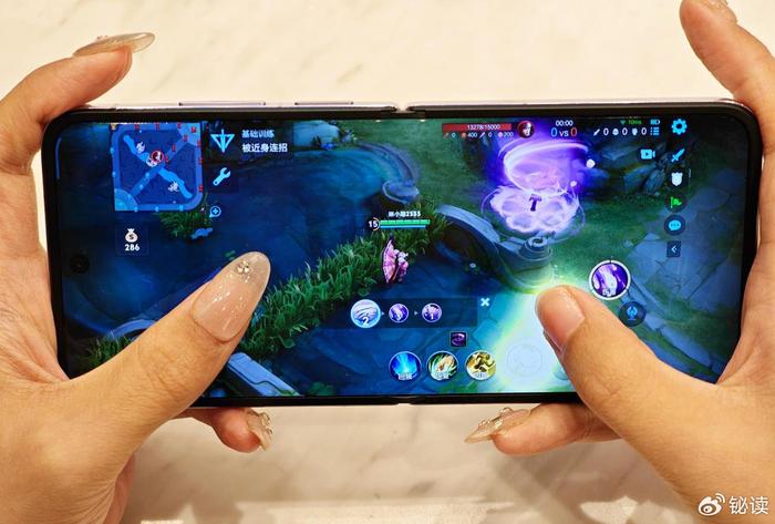 龙铠架构对小米14性能提升的影响_龙铠架构对小米14性能提升的影响_龙铠架构对小米14性能提升的影响