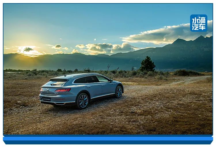 劳斯莱斯的驾驶体验:让你成为路上的焦点_劳斯莱斯驾驶室视角视频_劳斯莱斯车主视角