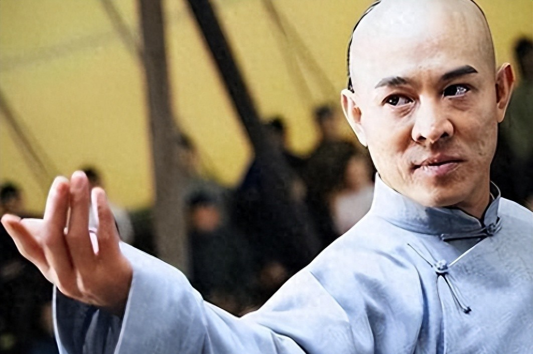 李连杰的社交媒体与公众形象_李连杰新闻_李连杰社交平台