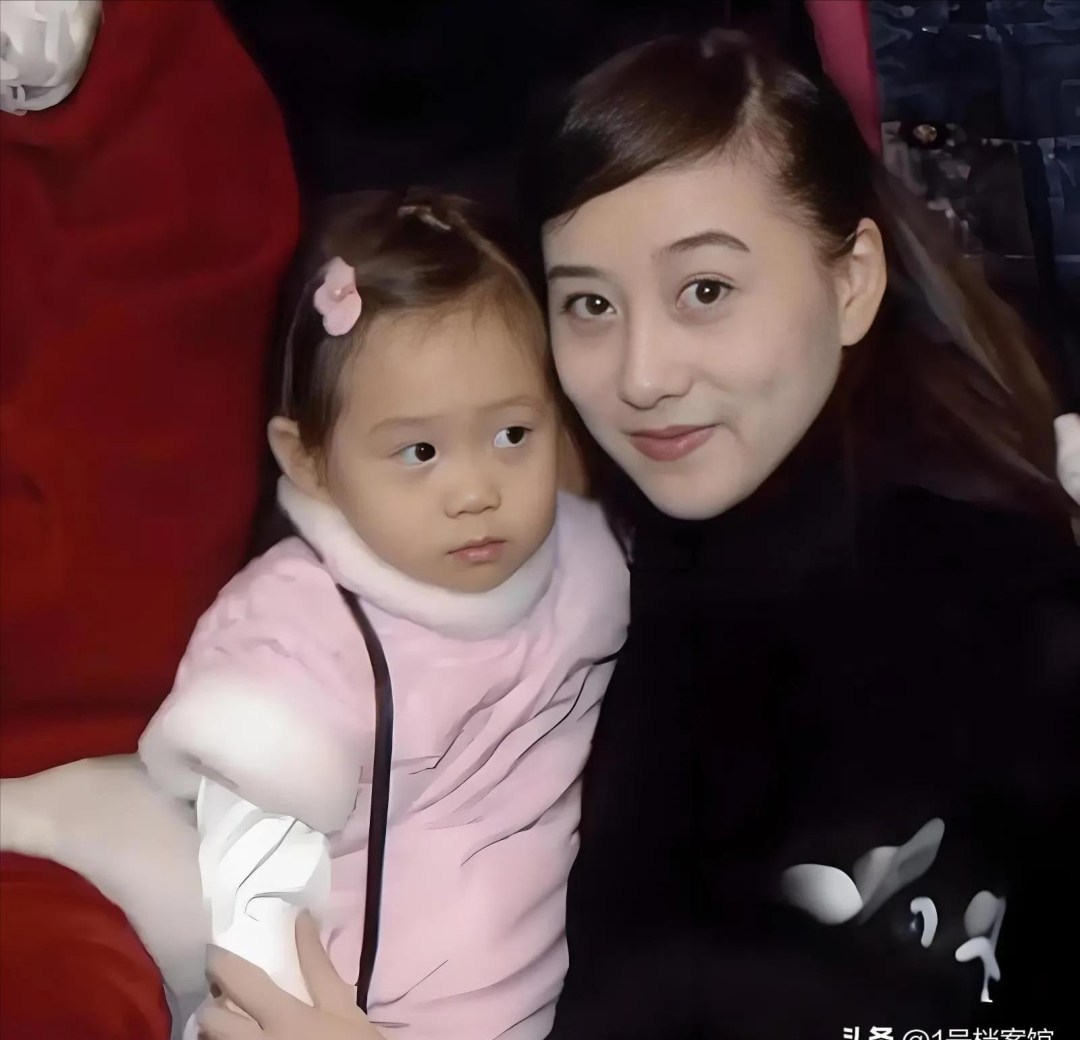 李连杰社交平台_李连杰新闻_李连杰的社交媒体与公众形象