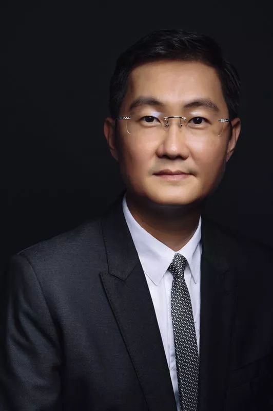 马化腾的创业史简短_从创业初期到行业巨头:马化腾的历程_马化腾创业初期的艰难