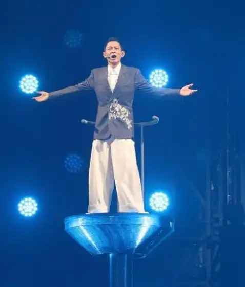 关之琳的影视作品中的经典表演_关之琳最经典的镜头_关之琳最经典电影