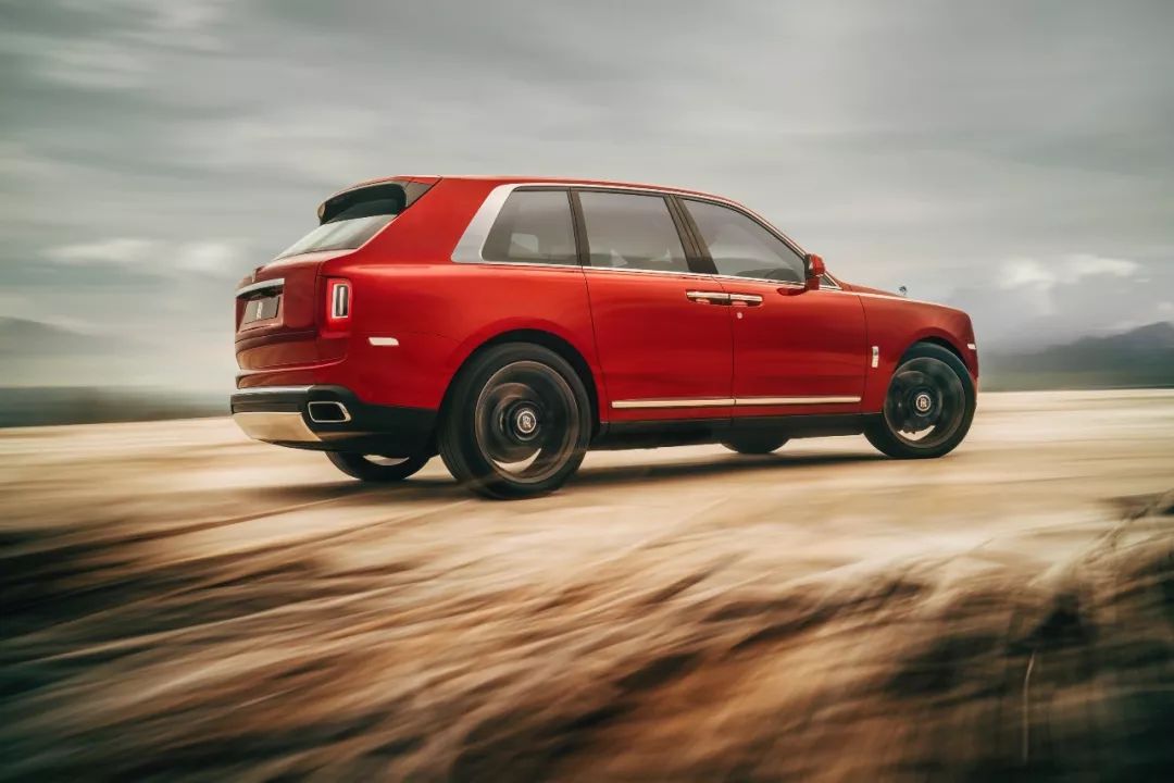 劳斯莱斯发展史视频_劳斯莱斯汽车发展历史_劳斯莱斯在不同时代的演变与创新