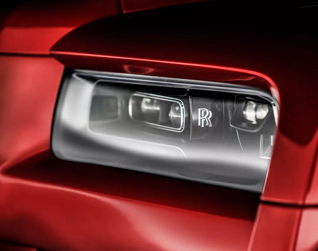 劳斯莱斯汽车发展历史_劳斯莱斯发展史视频_劳斯莱斯在不同时代的演变与创新