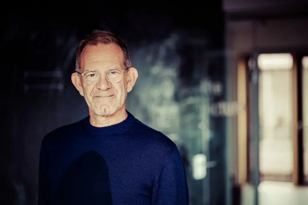 劳斯莱斯汽车发展历史_劳斯莱斯演变史_劳斯莱斯在不同时代的演变与创新