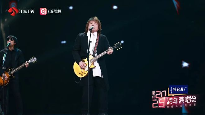 薛之谦在社交平台上开启音乐直播,互动不断_薛之谦段子软件_薛之谦直播间