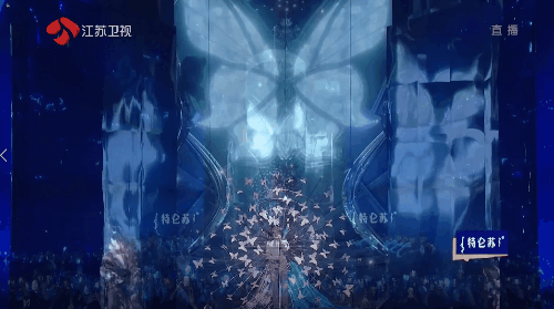 薛之谦在社交平台上开启音乐直播,互动不断_薛之谦直播间_薛之谦段子软件