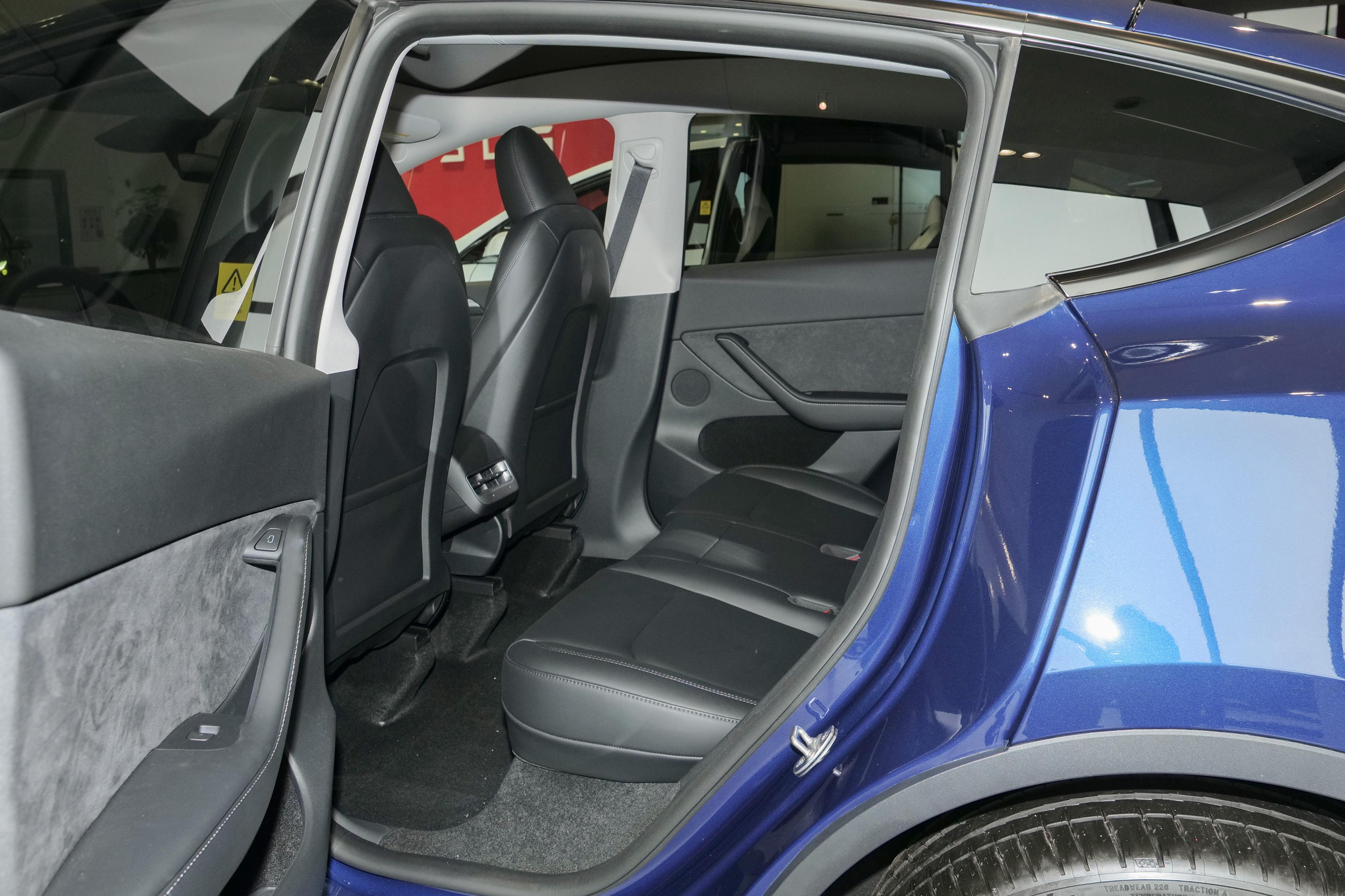 特斯拉车身安全性_特斯拉安全评测_特斯拉Model Y安全性与舒适性的完美结合