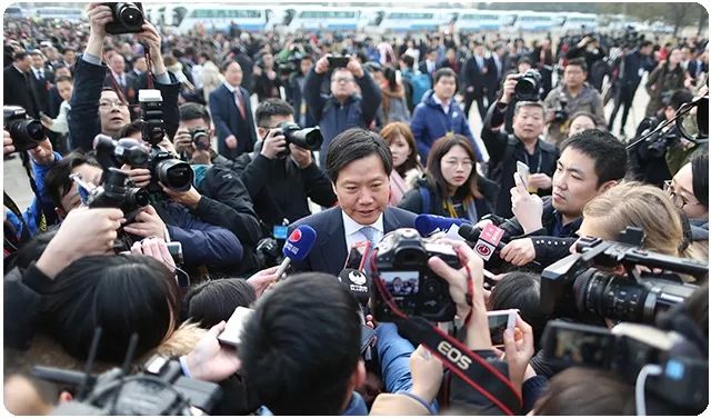 雷军的竞争对手是谁_雷军的核心竞争力_雷军与全球科技公司的竞争分析