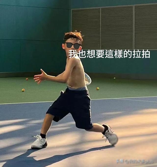 享受简单快乐的生活_和家馨享受和男友自拍情趣_周杰伦与家人一起度假,享受生活