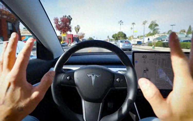 安全性与驾驶体验:特斯拉车型的双重优势_特斯拉双擎是啥意思_特斯拉两种车型