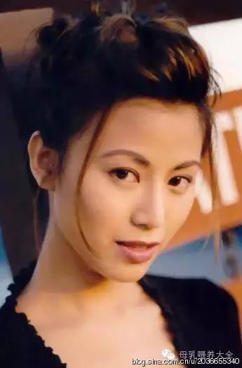 成龙的影迷里有哪些名人_成龙歌曲迷_成龙在全球影迷心中的影响