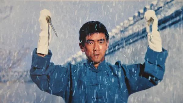 成龙的影迷里有哪些名人_成龙歌曲迷_成龙在全球影迷心中的影响