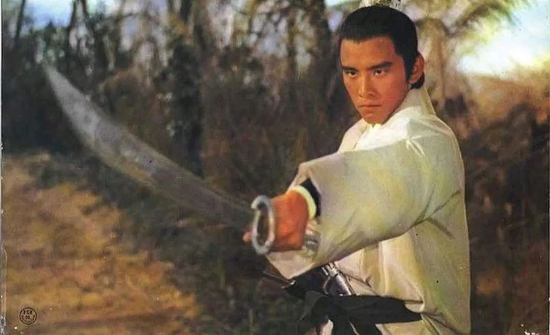 成龙在全球影迷心中的影响_成龙的影迷里有哪些名人_成龙歌曲迷