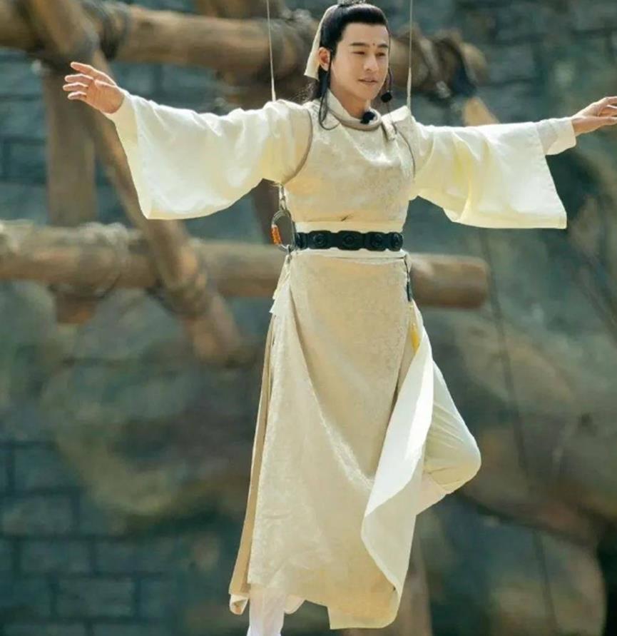 陈奕迅配角_陈奕迅演绎经典角色,再次感动观众_陈奕迅电影角色