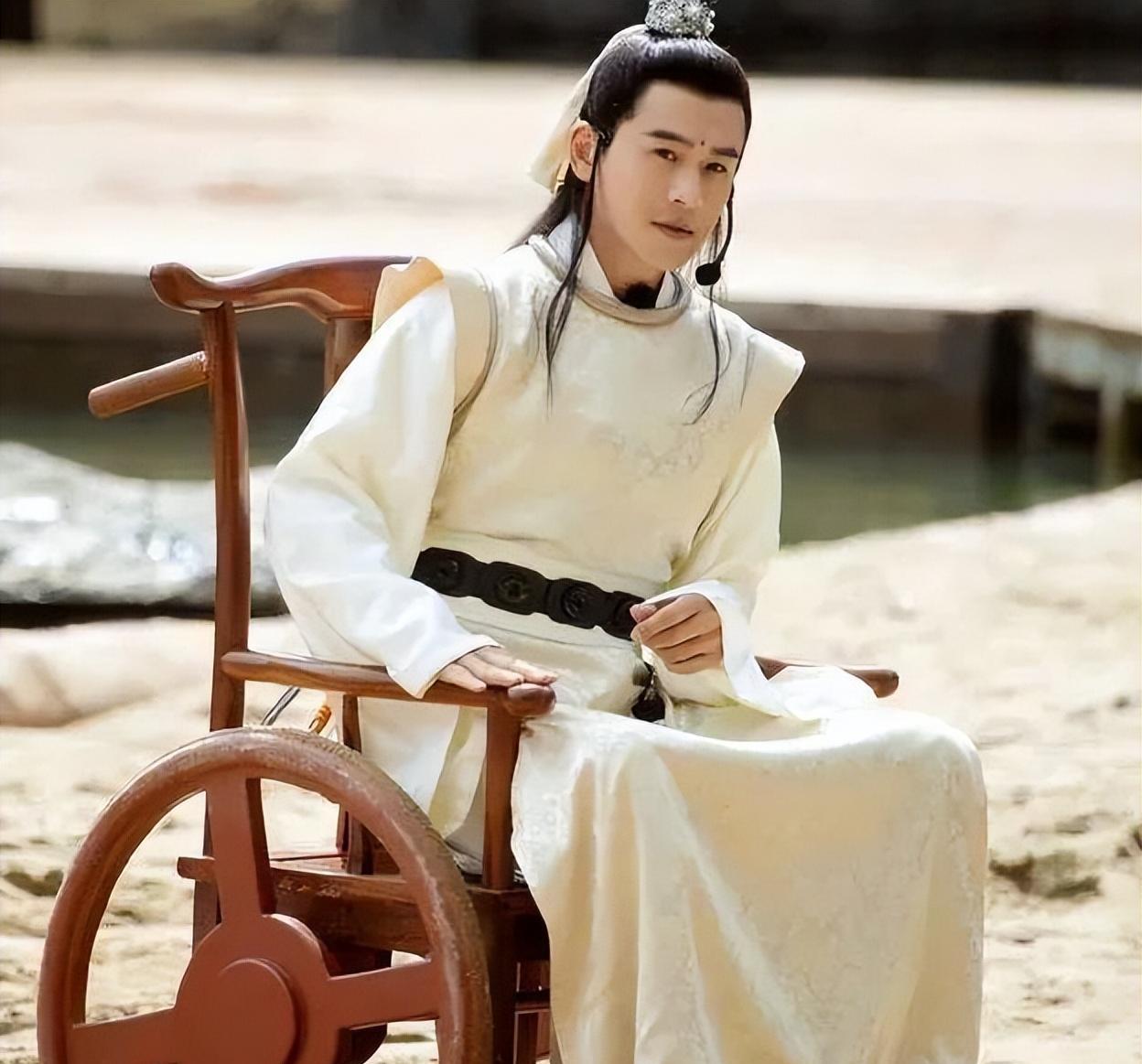 陈奕迅配角_陈奕迅演绎经典角色,再次感动观众_陈奕迅电影角色