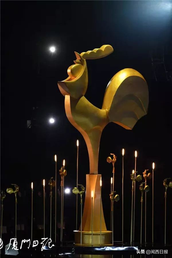 李易峰在里程碑演唱会上致敬经典_李易峰演唱所有歌_李易峰演唱会歌曲