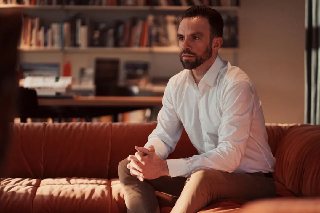 劳斯莱斯自动驾驶多少钱_劳斯莱斯的智能辅助驾驶技术_劳斯莱斯驾驶室视角