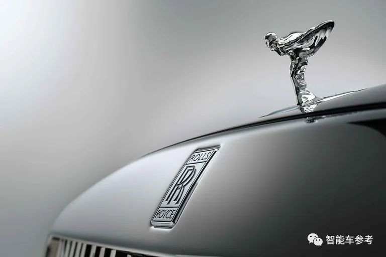 劳斯莱斯驾驶室视角_劳斯莱斯的智能辅助驾驶技术_劳斯莱斯自动驾驶多少钱