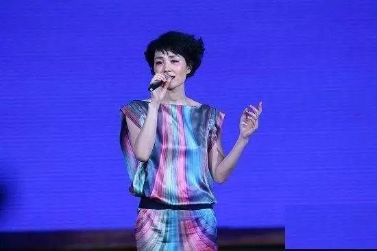 赵文卓感动_温暖赵文卓故事家人是谁_赵文卓与家人的温暖故事