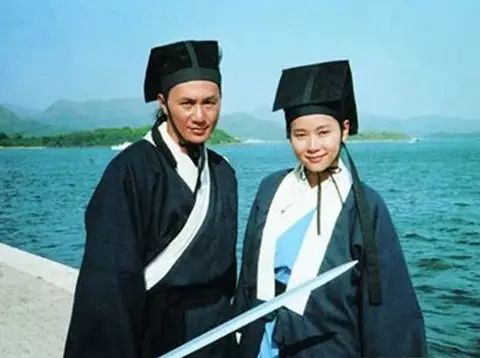 热情张国荣演唱会_极其热爱张国荣_张国荣与他所热爱的电影