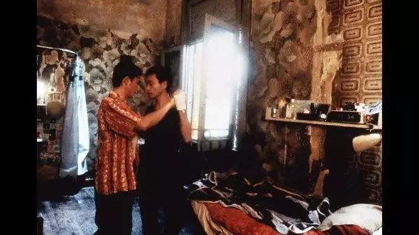 热情张国荣演唱会_张国荣与他所热爱的电影_极其热爱张国荣