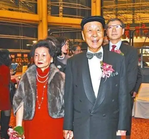 努力与机遇:吕志和的商业生涯_努力与机遇:吕志和的商业生涯_努力与机遇:吕志和的商业生涯