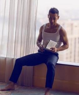 元彪在动作片中的创新表现_元彪在动作片中的创新表现_元彪在动作片中的创新表现