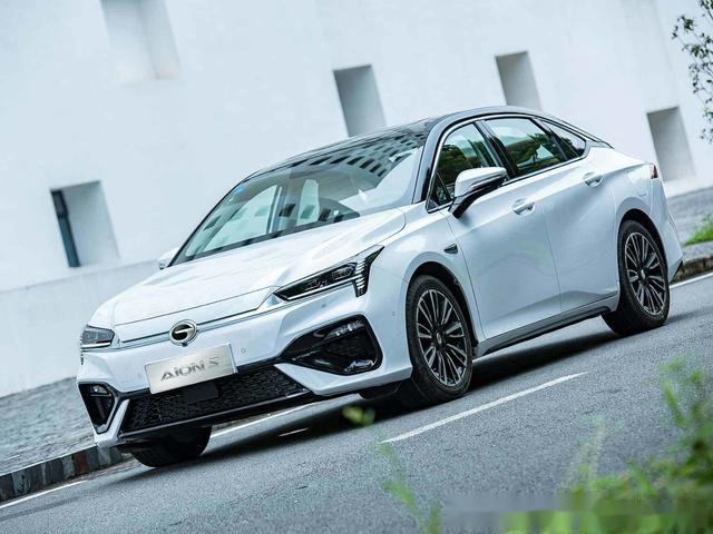 广汽埃安续航虚标_广汽埃安真实的续航里程_广汽埃安AION UT的续航表现如何?