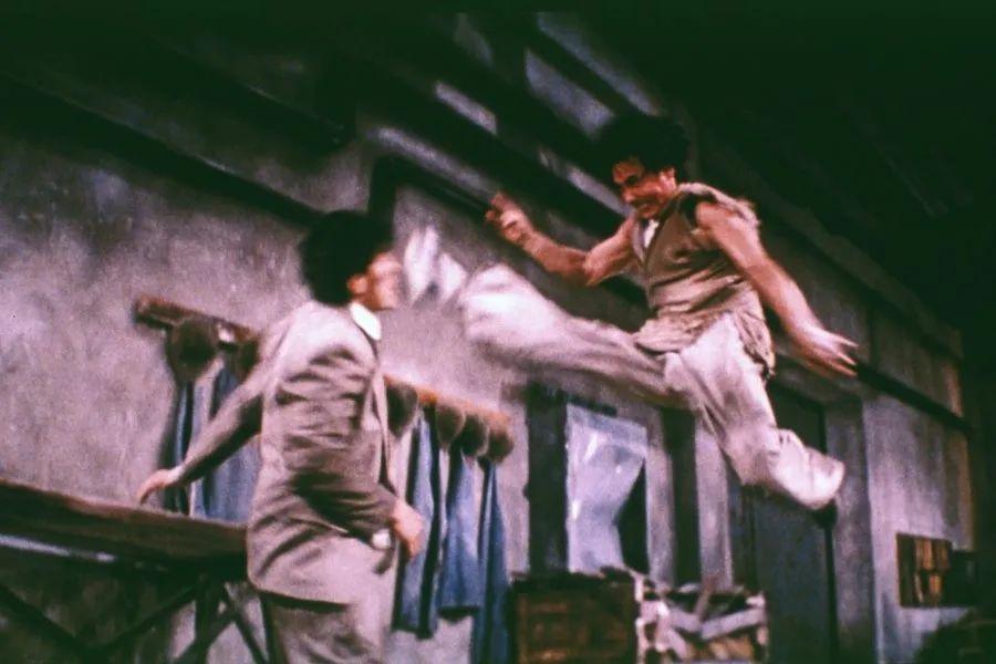 周星驰合作搭档_周星驰和莫文蔚主演的电影_周星驰与导演的默契合作