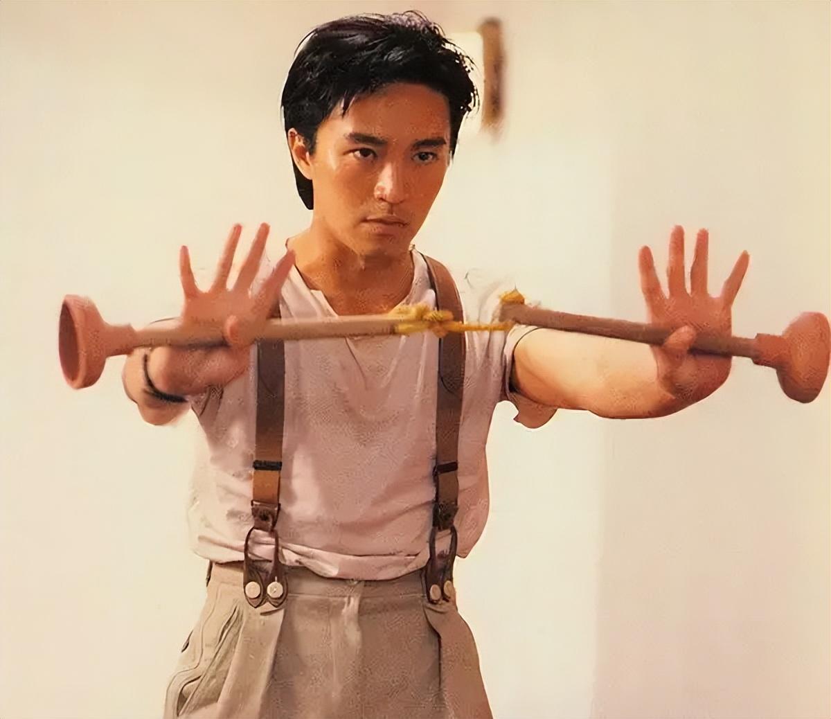 周星驰和莫文蔚主演的电影_周星驰合作搭档_周星驰与导演的默契合作